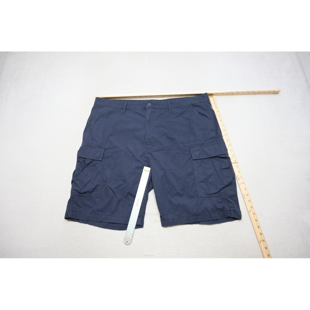 Levi Strauss & Co Cargo Shorts Mens 44 Navy Blue Ripstop Cotton Utility EUC